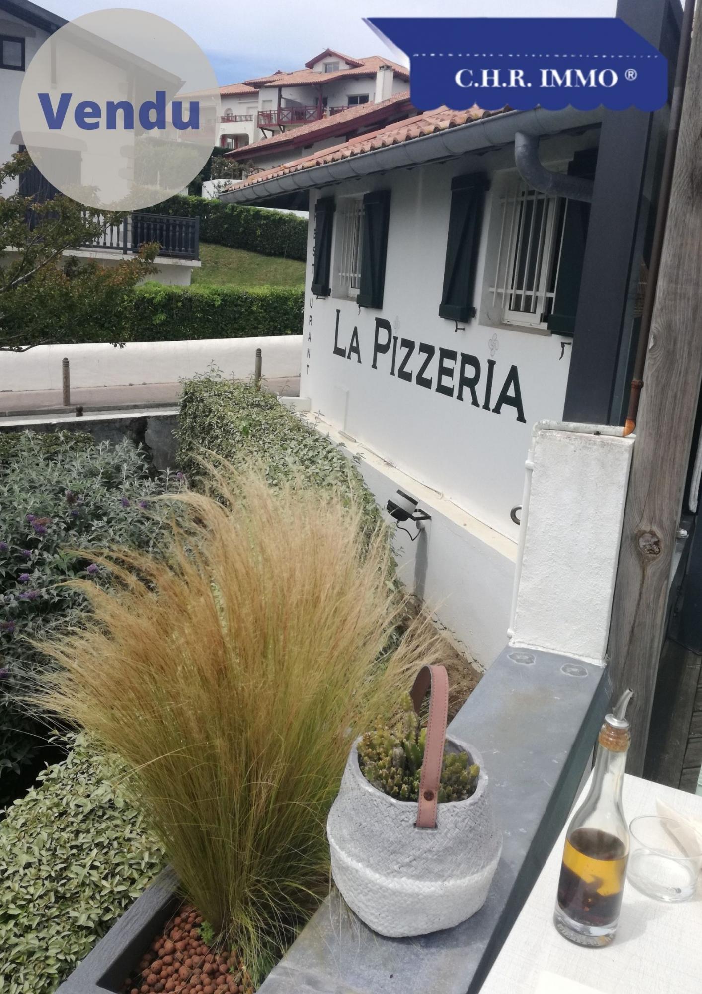 Restaurant Pizzeria Terrasse vue panoramique montagne et mer